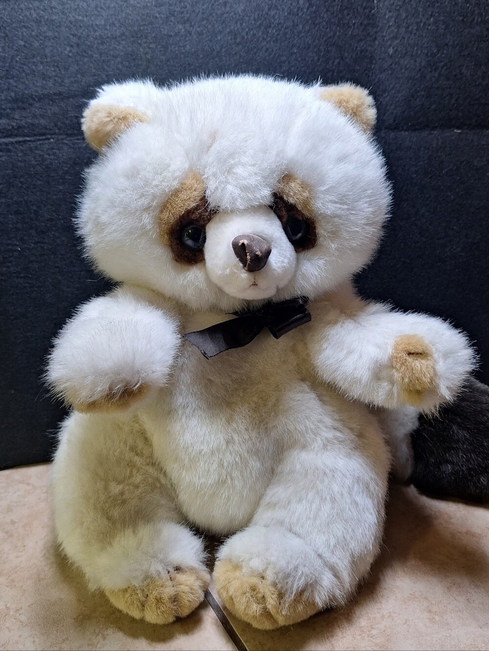 Vintage America Wego Plush Albino White 'Raccon' Raccoon #8112 Korea 10"